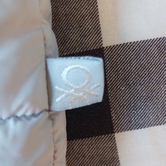 United colors of Benetton Coat Jacket unisex. - Picture 2 of 5